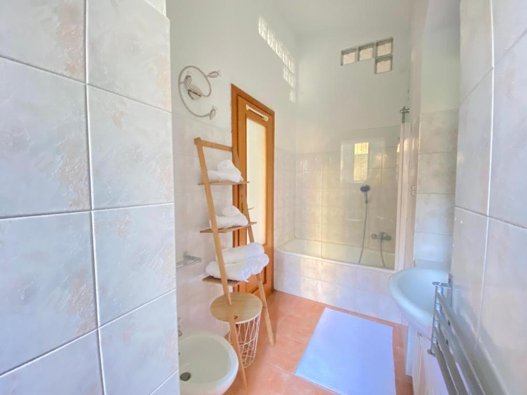 Turinhouse Apartment ภายนอก รูปภาพ